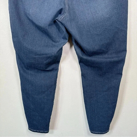 Torrid Womens Size 24T Super Stretch Jeggings WomensShort High Rise Jeans Denim - Picture 15 of 16
